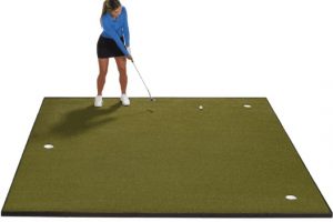 10 Best Indoor Putting Greens – 2023 Reviews & Buying Guide