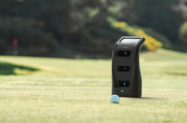 Foresight Sports GC3 Launch Monitor outside with ball